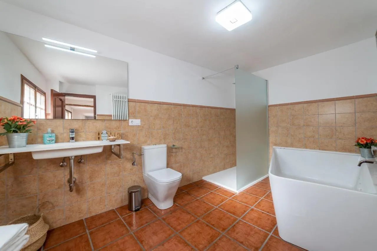Holiday home Masia Can Magan Lux, Ideal Grupos 20Pax Palafolls